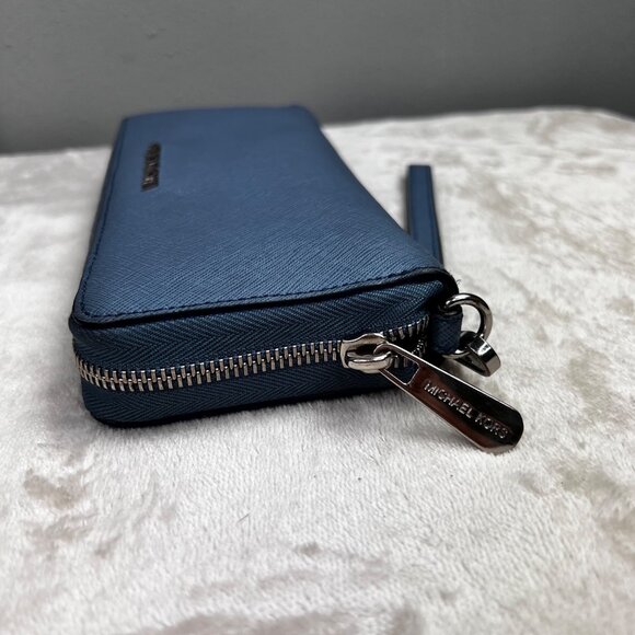 Michael Kors Jet Set Travel Wallet Wristlet Zip Around Card Holder Organizer - Picture 6 of 12